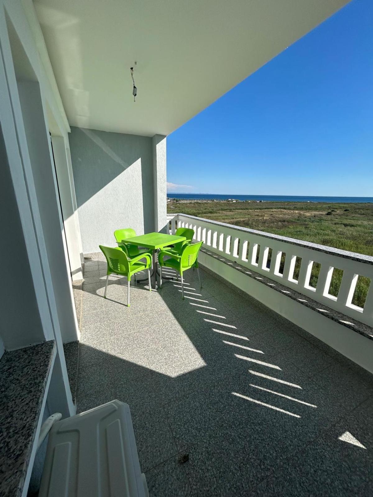 Apartment 1 Bedroom At The Grand Europa Velipojë