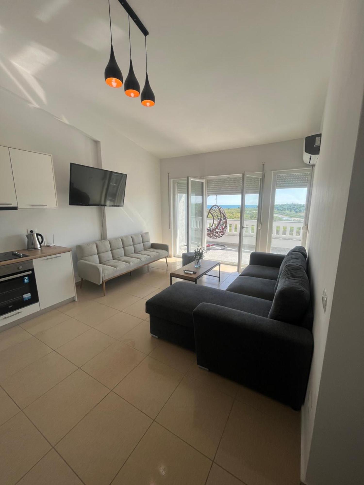 1 Bedroom At The Grand Europa Velipoje